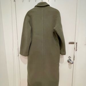 ARITZIA Babaton slouch coat, size small